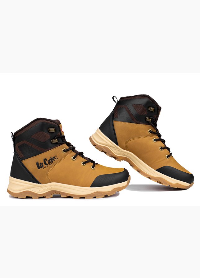 Lee Cooper Pánske topánky LCJ-23-01-2046M Lee Cooper Pánske topánky LCJ-23-01-2046M