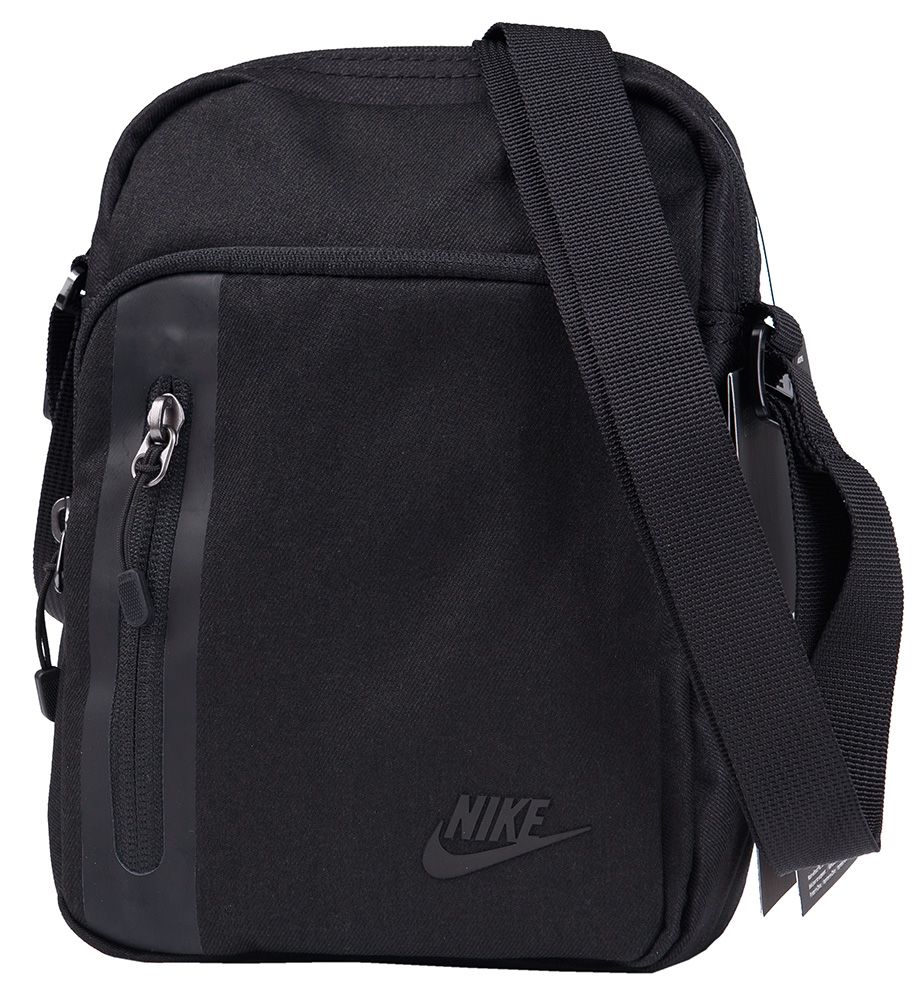 Nike Taška Ladvinka Core Small Items 3.0 BA5268 010