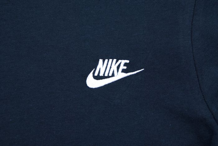 Nike tričko Pánske Club Tee AR4997 410