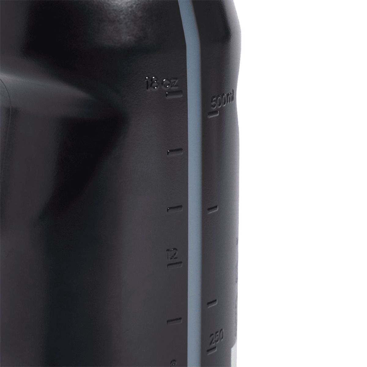 adidas Fľaša na vodu Tiro Bottle 0.5L IW4617