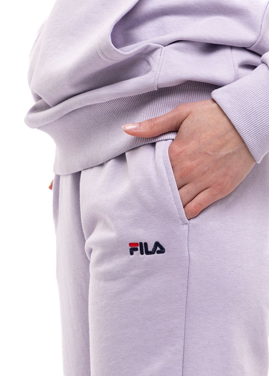 Fila Dámska tepláková súprava FAW1054 40119/FAW1055 40119 Fila Dámska tepláková súprava FAW1054 40119/FAW1055 40119