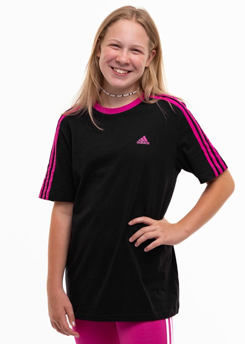 adidas Detské tričko Essentials 3-Stripes Cotton Loose Fit Tee IC3640v adidas Detské tričko Essentials 3-Stripes Cotton Loose Fit Tee IC3640v