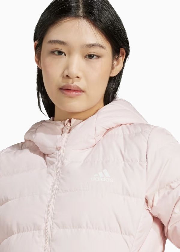 adidas Dámska bunda Essentials Light Down Hooded IX8931