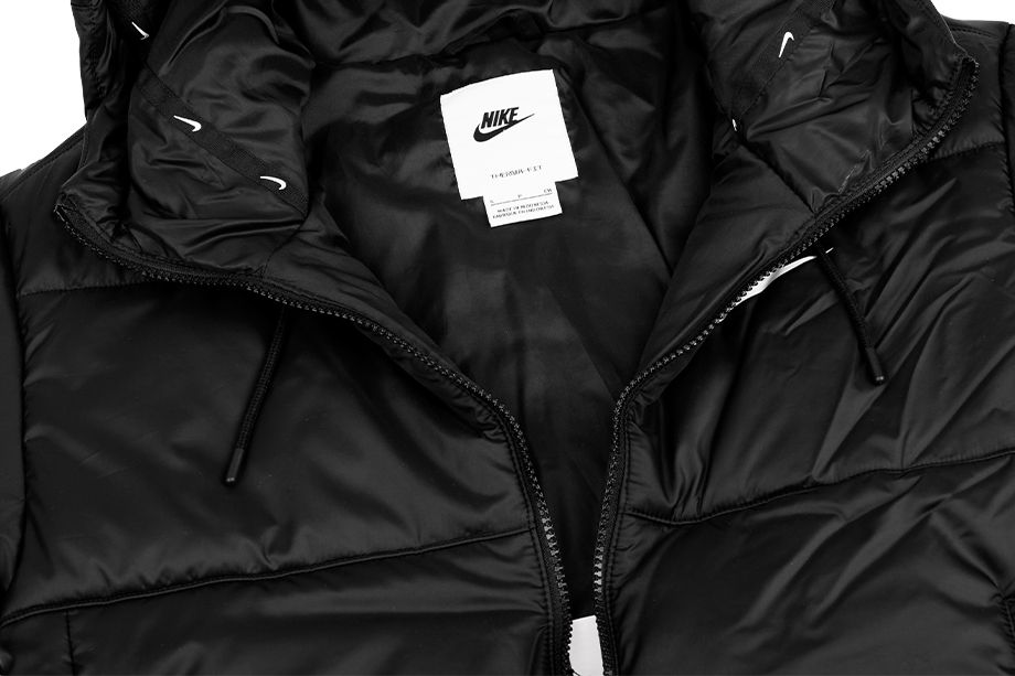 Nike Dámska bunda Nsw Tf Rpl Classic Tape Jkt DJ6997 010 Nike Dámska bunda Nsw Tf Rpl Classic Tape Jkt DJ6997 010