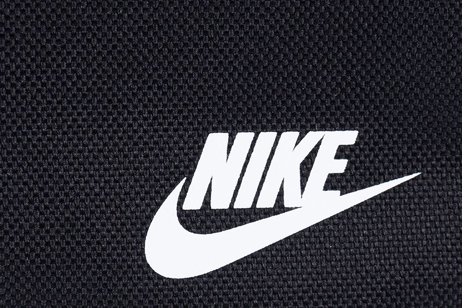 Nike kabelka Heritage Smit 2.0 BA5898 010 Nike kabelka Heritage Smit 2.0 BA5898 010