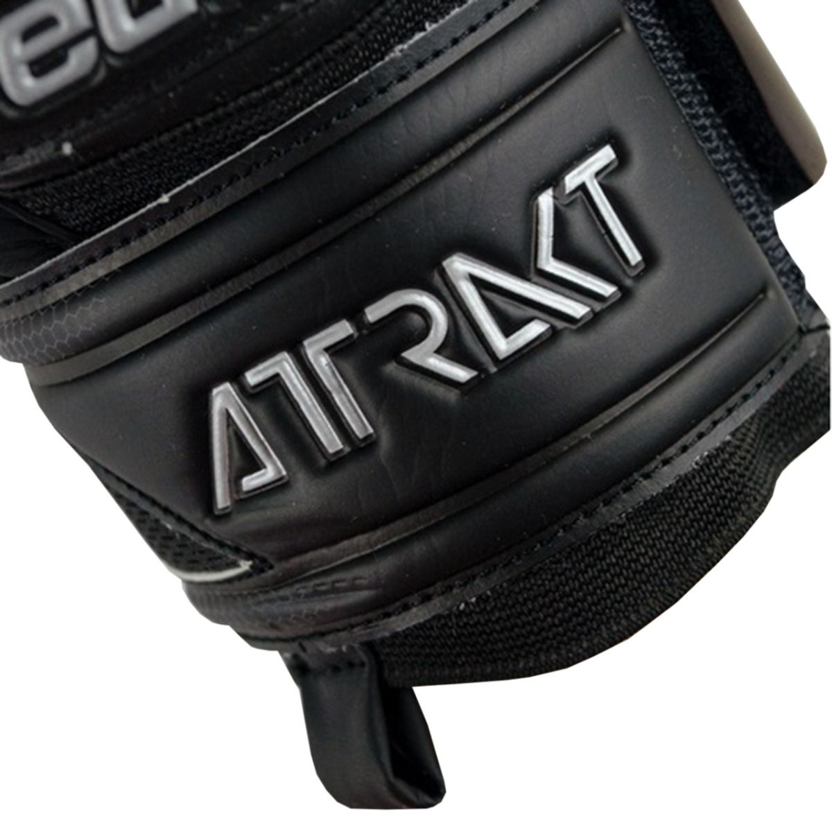 Reusch Brankárske rukavice Attrakt Freegel Infinity 5370735 7000 Reusch Brankárske rukavice Attrakt Freegel Infinity 5370735 7000
