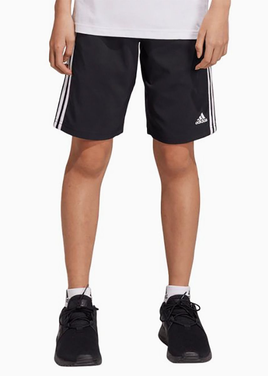 adidas Detské šortky Essentials 3-Stripes Woven HR6332 adidas Detské šortky Essentials 3-Stripes Woven HR6332