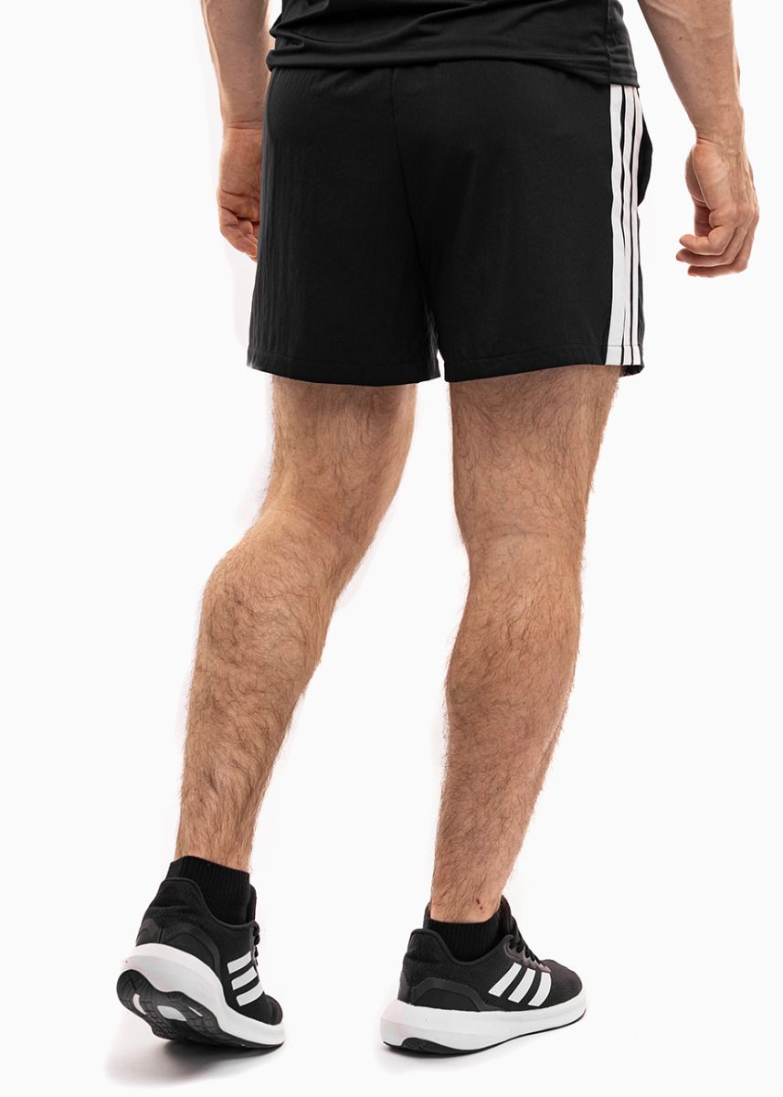 adidas Pánske šortky Essentials 3-Stripes Chelsea 5-Inch IM7850 adidas Pánske šortky Essentials 3-Stripes Chelsea 5-Inch IM7850