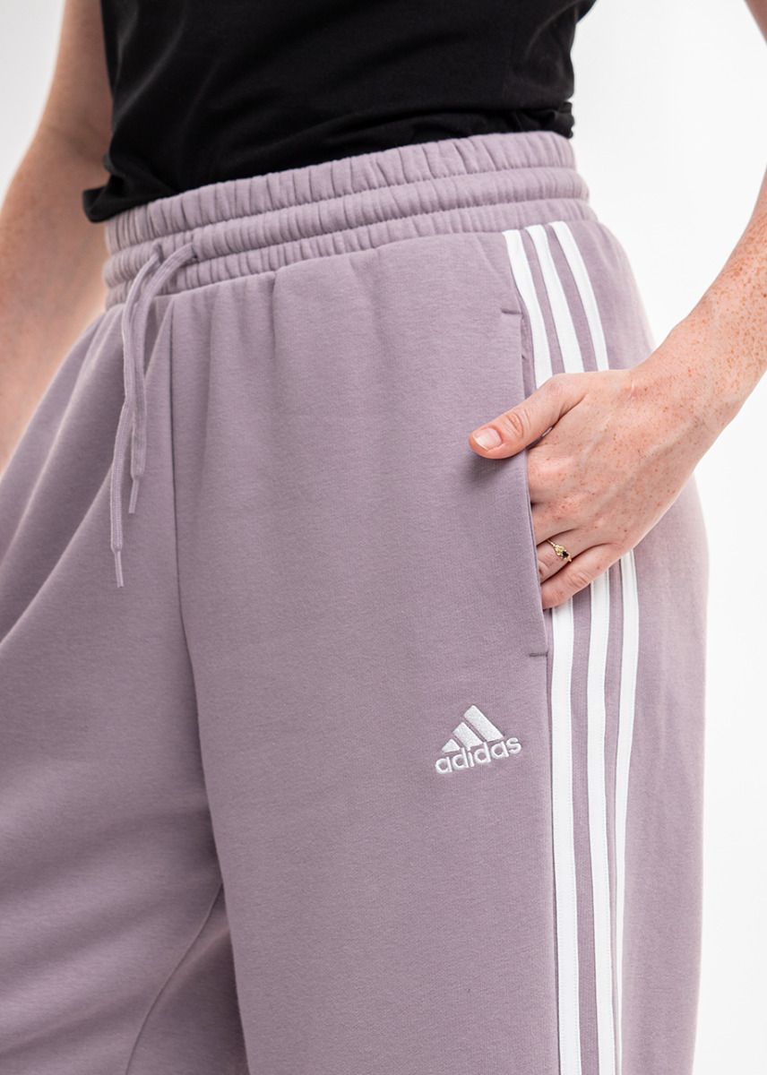 adidas Dámske tepláky Essentials 3-Stripes Open Hem Fleece IR5387