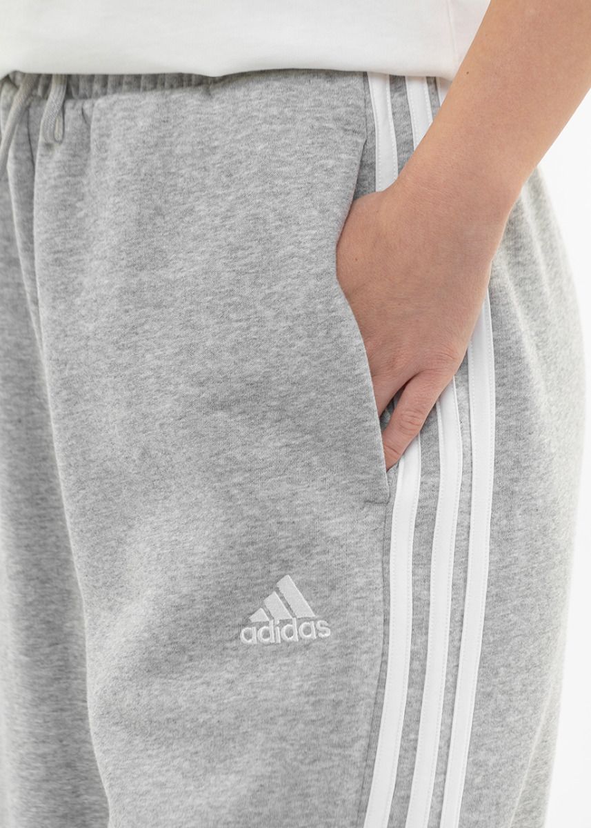 adidas Dámske tepláky Essentials 3-Stripes Open Hem Fleece IM0247