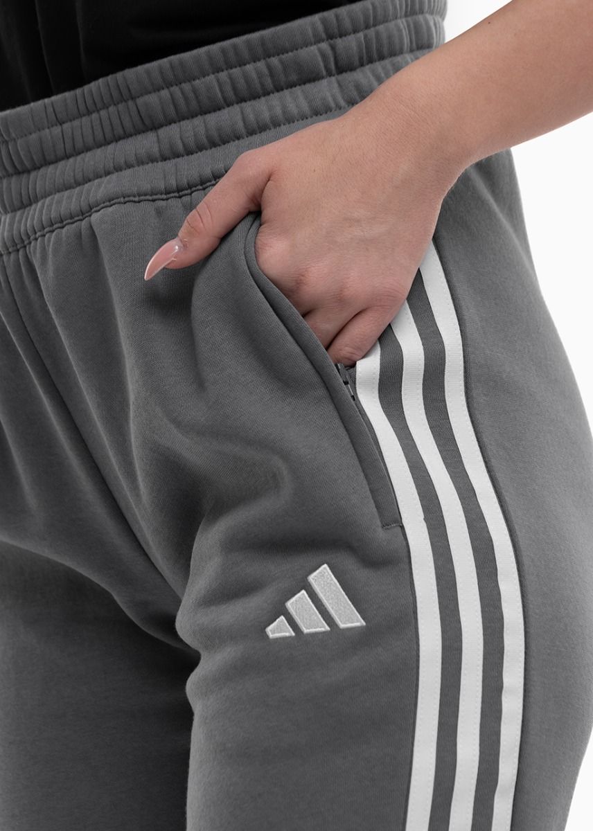 adidas Dámske tepláky Tiro 23 League Sweat HZ3018