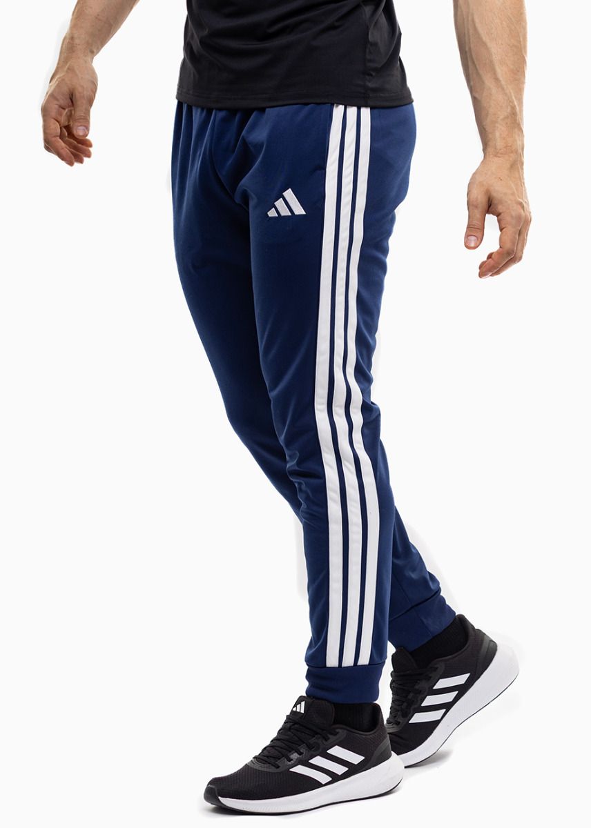 adidas Pánske nohavice 3-Stripes Tricot Regular Tapered JI8812 adidas Pánske nohavice 3-Stripes Tricot Regular Tapered JI8812