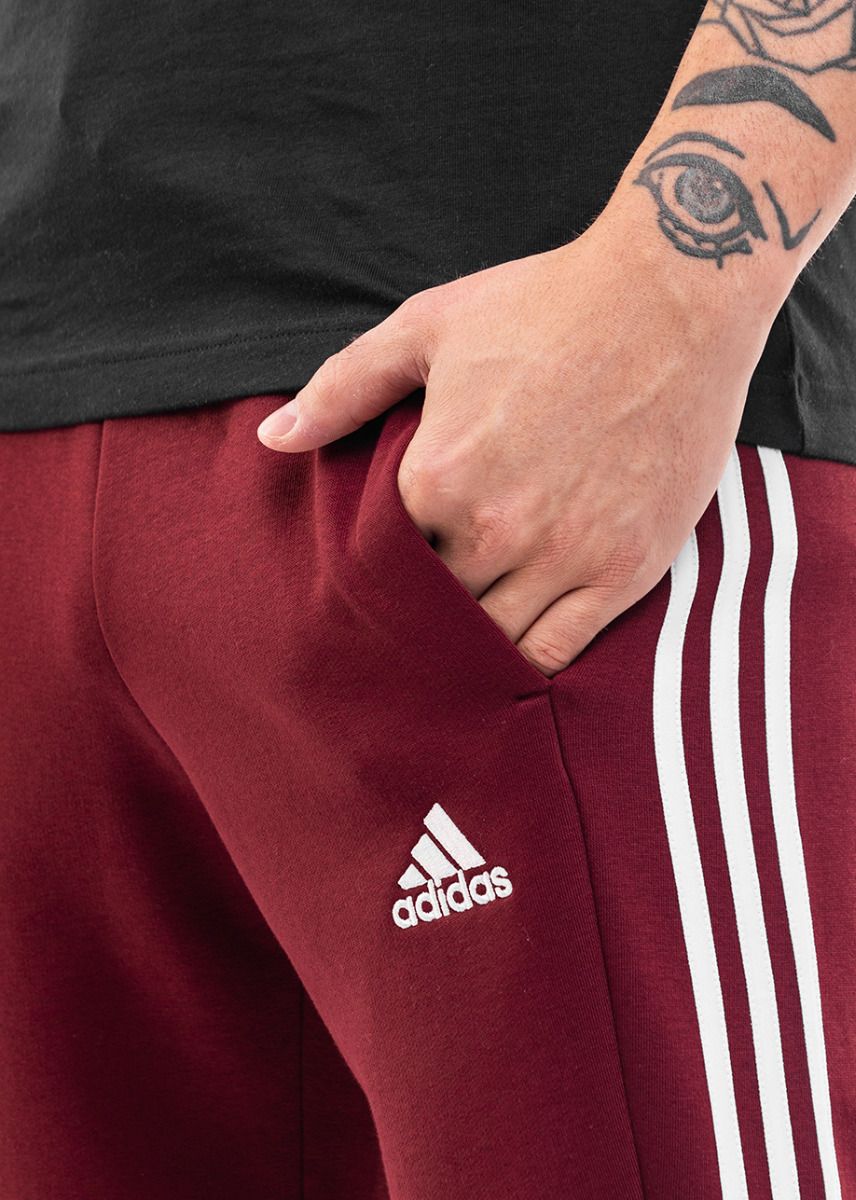 adidas Pánske tepláky Essentials Fleece 3-Stripes Tapered Cuff JG5951