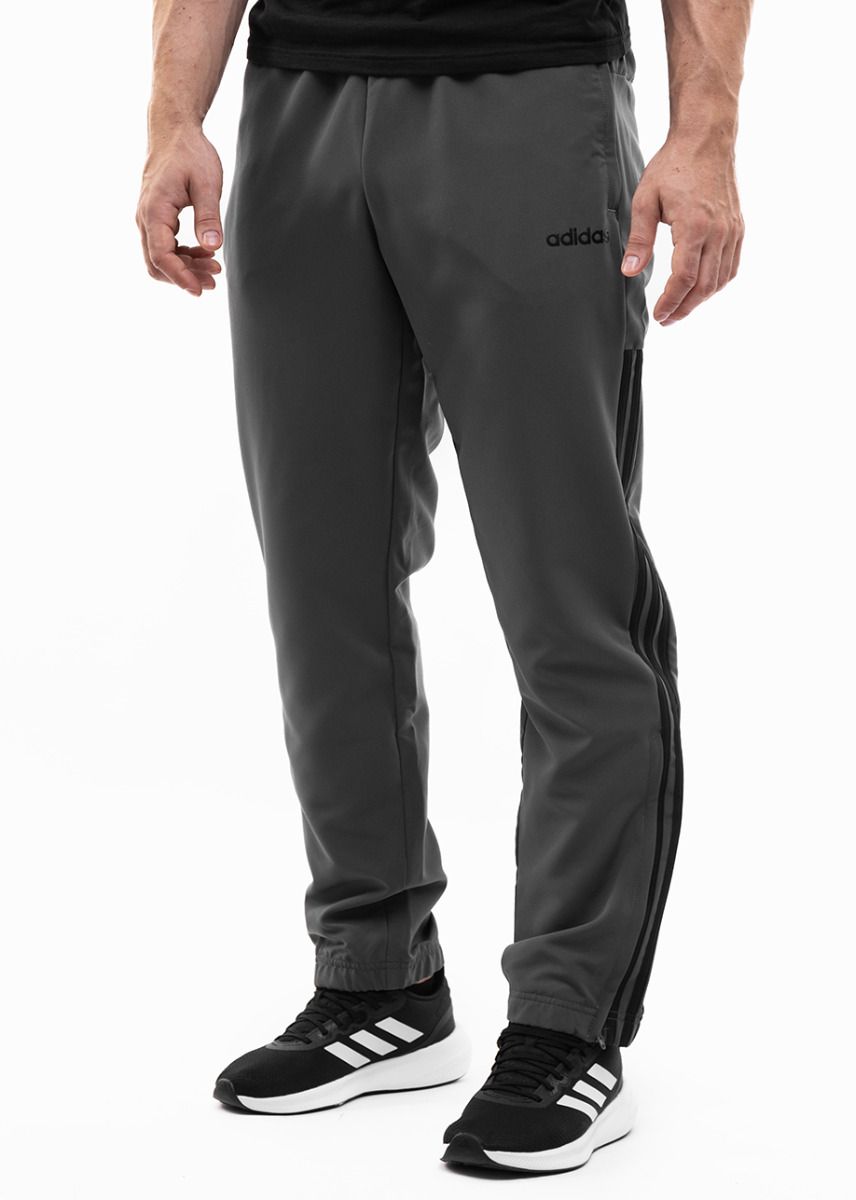 adidas Pánske nohavice Essentials Samson Joggers EE2327