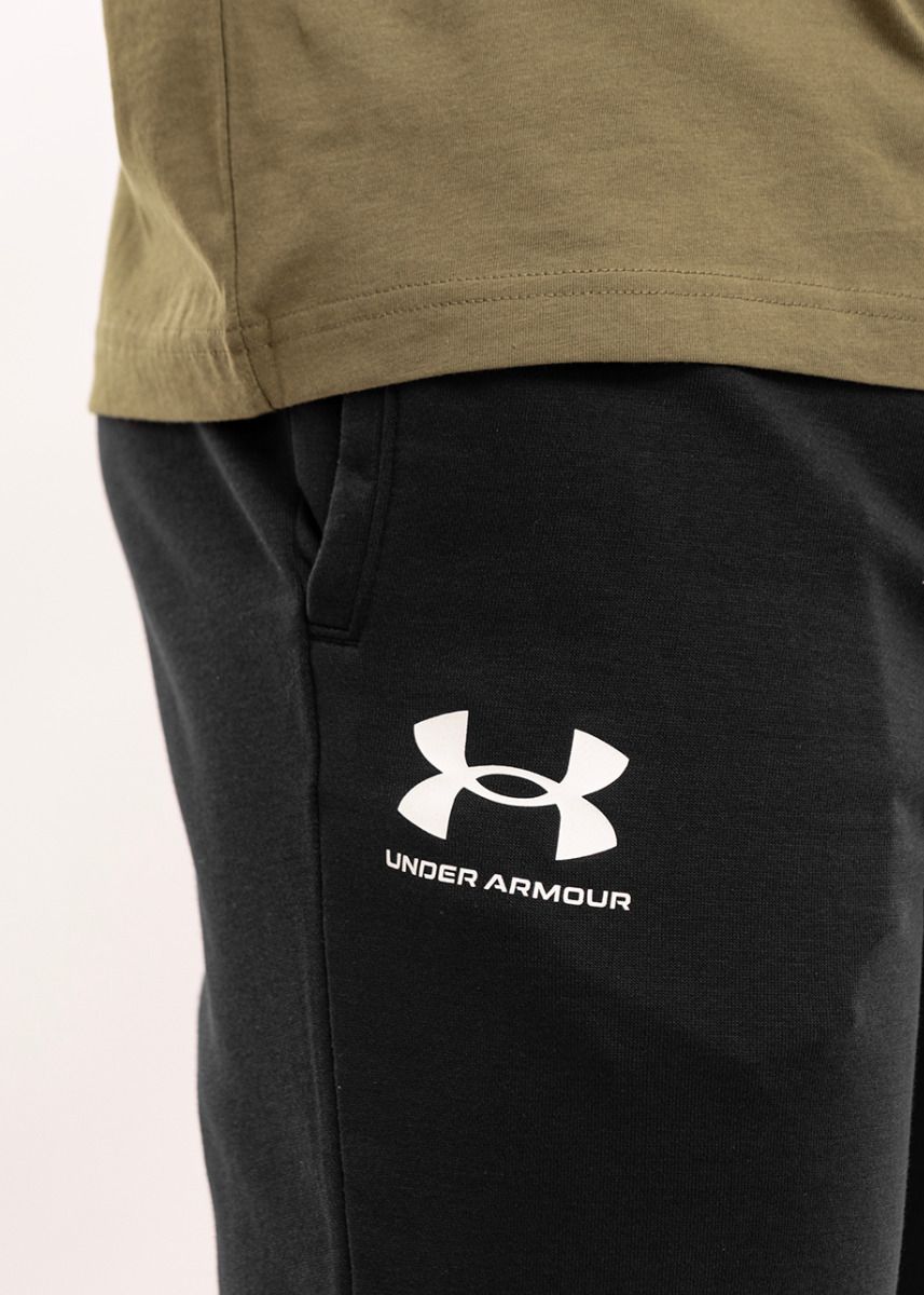 Under Armour Pánske nohavice Rival Terry Jogger 1380843 001 Under Armour Pánske nohavice Rival Terry Jogger 1380843 001