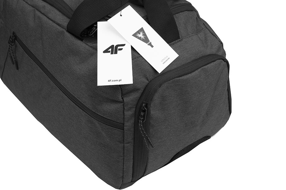 4F Športová taška 4FAW22ABAGU011