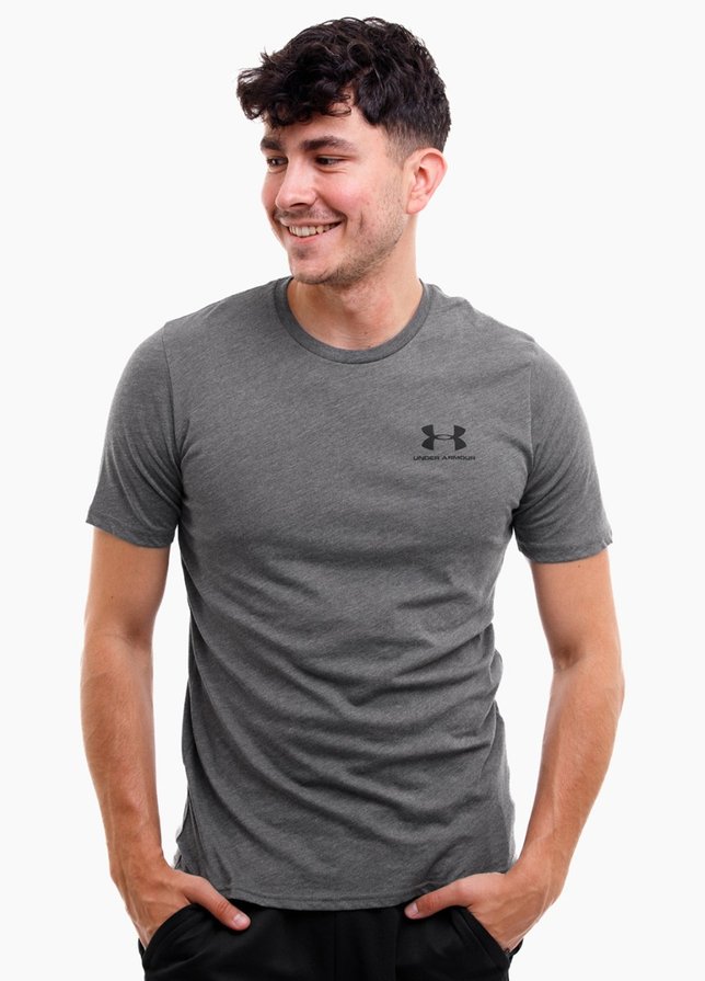 Under Armour pánske tričko Sportstyle Left Chest SS 1326799 019 Under Armour pánske tričko Sportstyle Left Chest SS 1326799 019