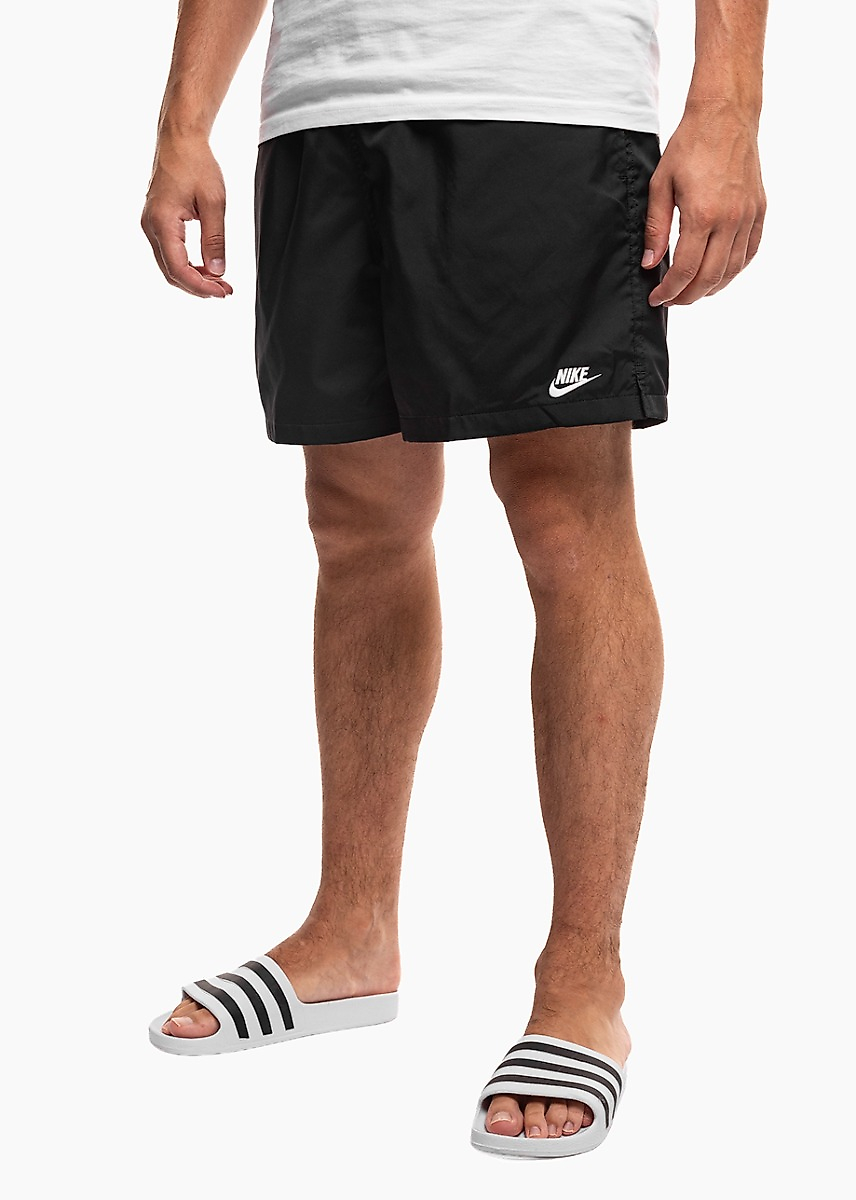 Pánske šortky Nike Club FN3307 010