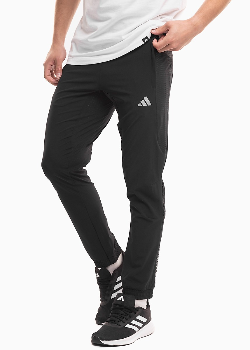 adidas Pánske nohavice Tech Apparel JM8135