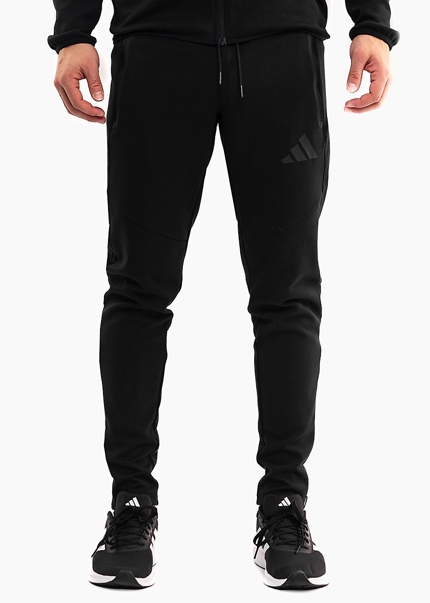 adidas Pánske nohavice Tiro 26 Travel Sweat Pant KF6072