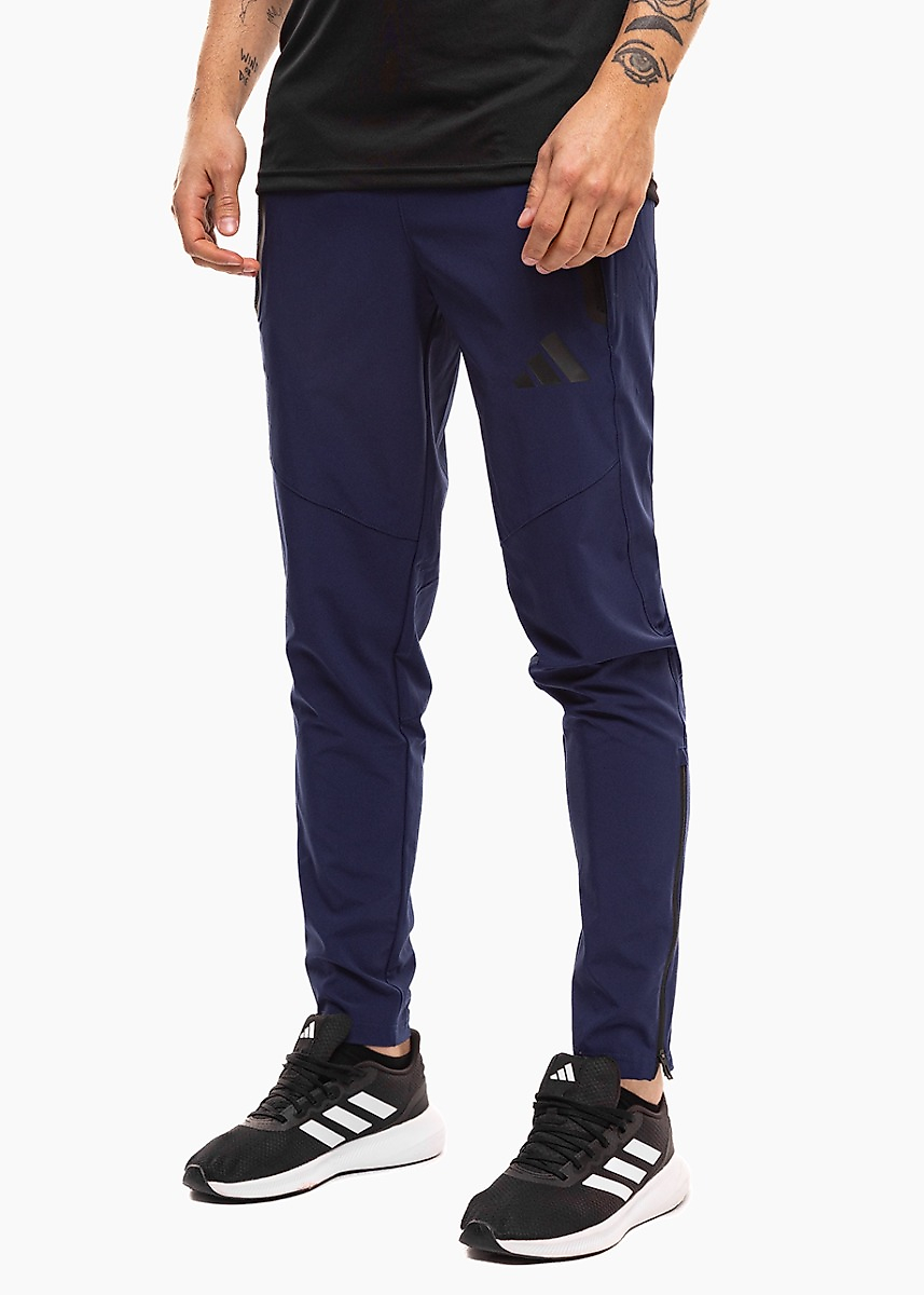 Pánske nohavice adidas Tiro 26 Travel Woven KE8364